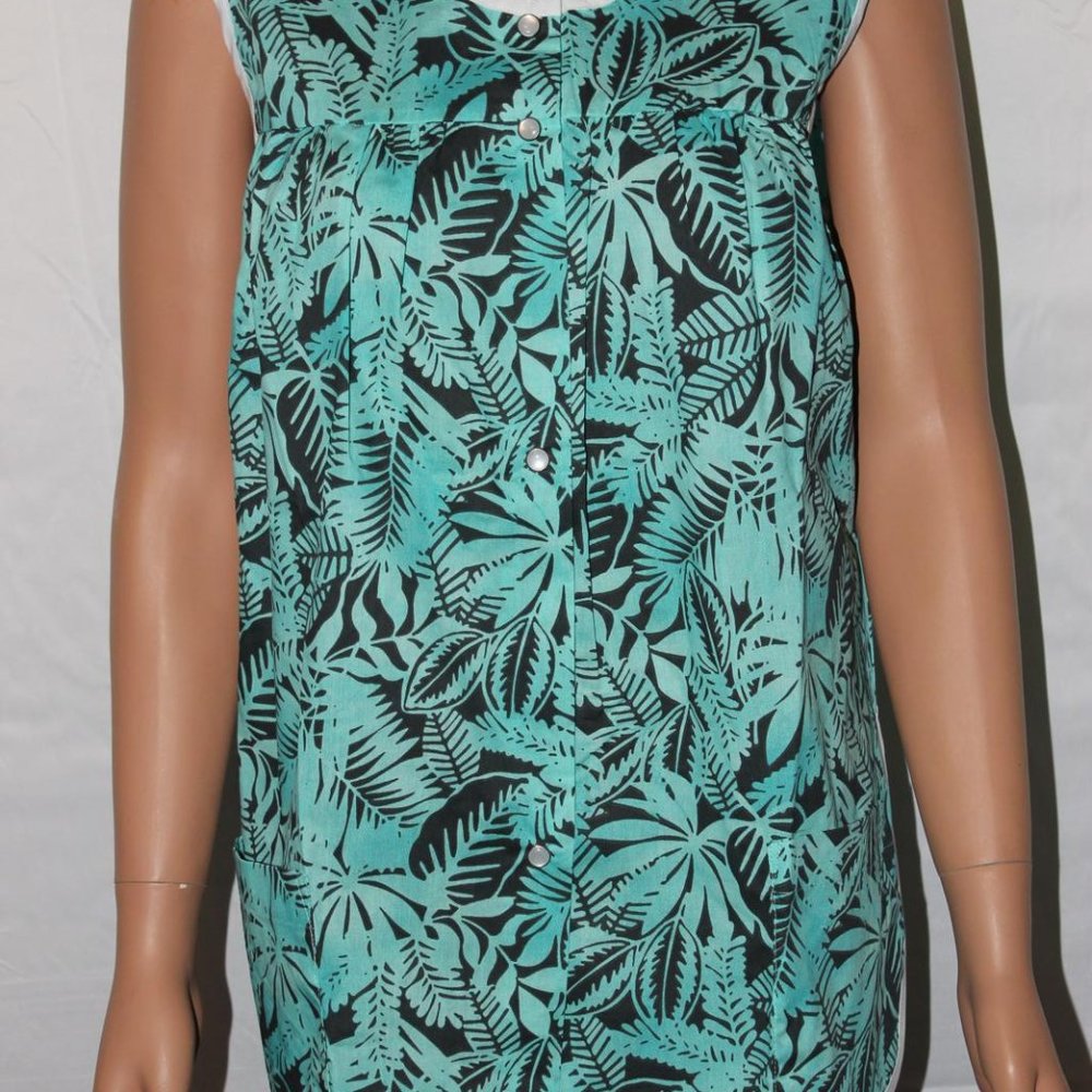 NEW – EASY ESSENTIALS SNAP FRONT SMOCK COBBLER APRON AQUA BLUE PALMS M 3X 4X
